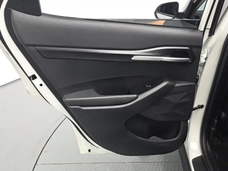 2024 Kia Seltos с пробегом 18 177 км