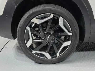 2023 Kia Seltos с пробегом 58 612 км