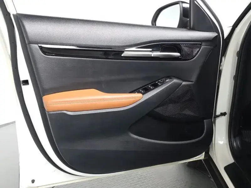 2024 Kia Seltos с пробегом 44 100 км