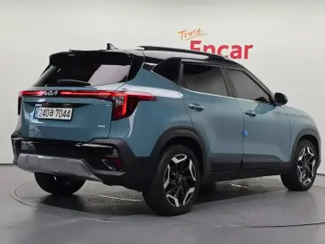 2024 Kia Seltos с пробегом 12 114 км