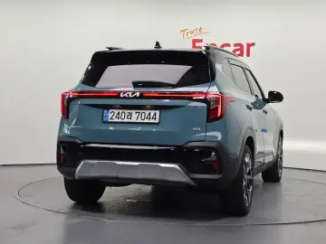 2024 Kia Seltos с пробегом 12 114 км