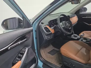 2024 Kia Seltos с пробегом 12 114 км