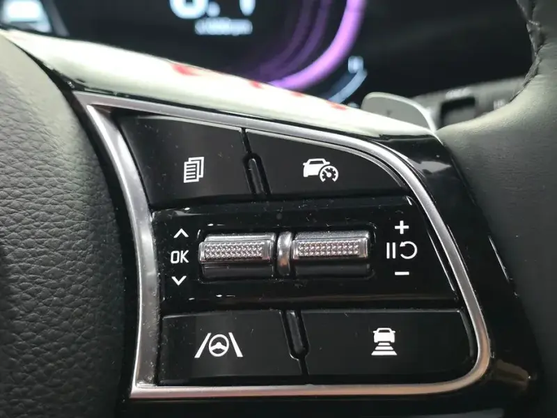2024 Kia Seltos с пробегом 12 114 км