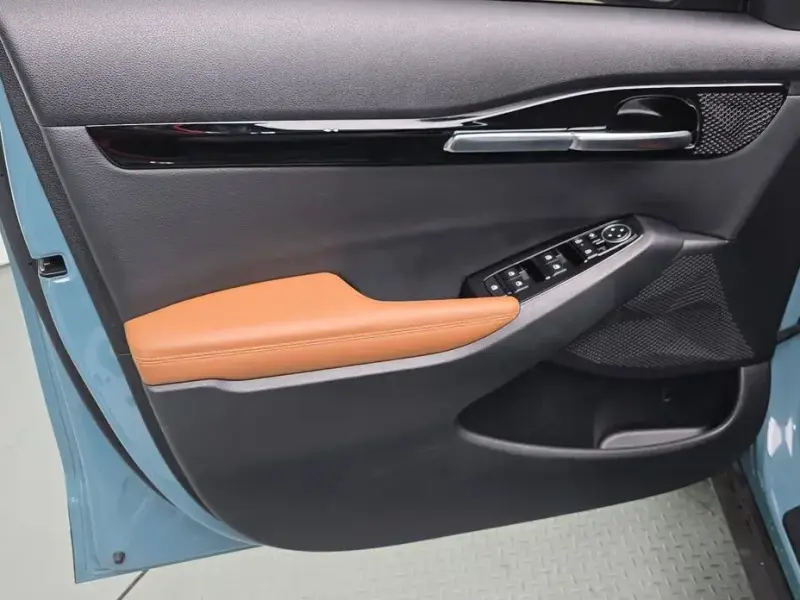 2024 Kia Seltos с пробегом 12 114 км