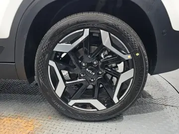 2025 Kia Seltos с пробегом 1 026 км