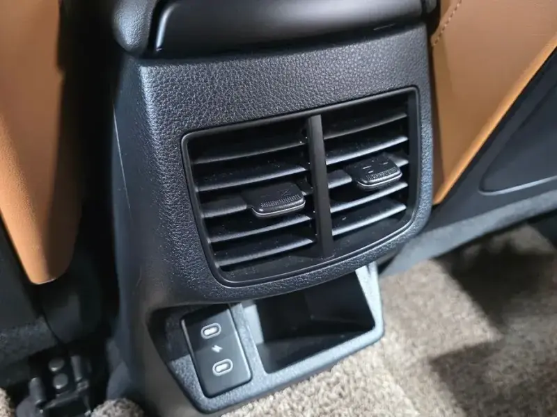 2024 Kia Seltos с пробегом 12 114 км