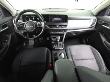 2022 Kia Seltos с пробегом 33 211 км