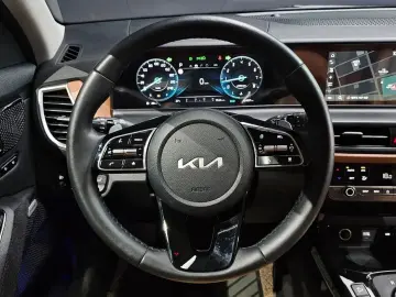 2024 Kia Seltos с пробегом 45 497 км