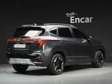 2022 Kia Seltos с пробегом 64 240 км