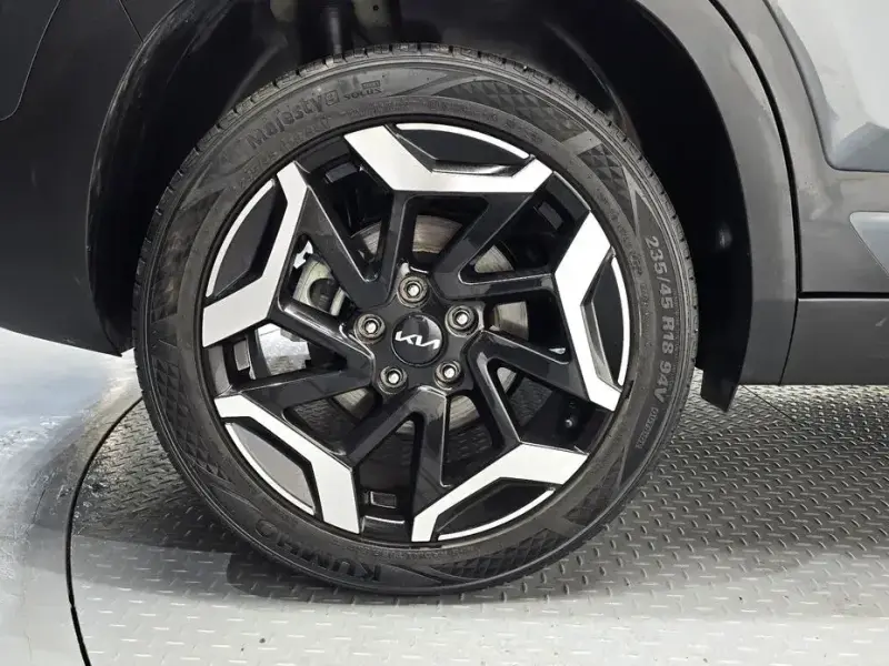 2024 Kia Seltos с пробегом 11 135 км