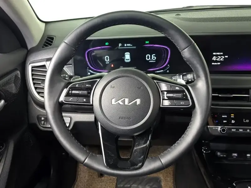 2024 Kia Seltos с пробегом 11 135 км