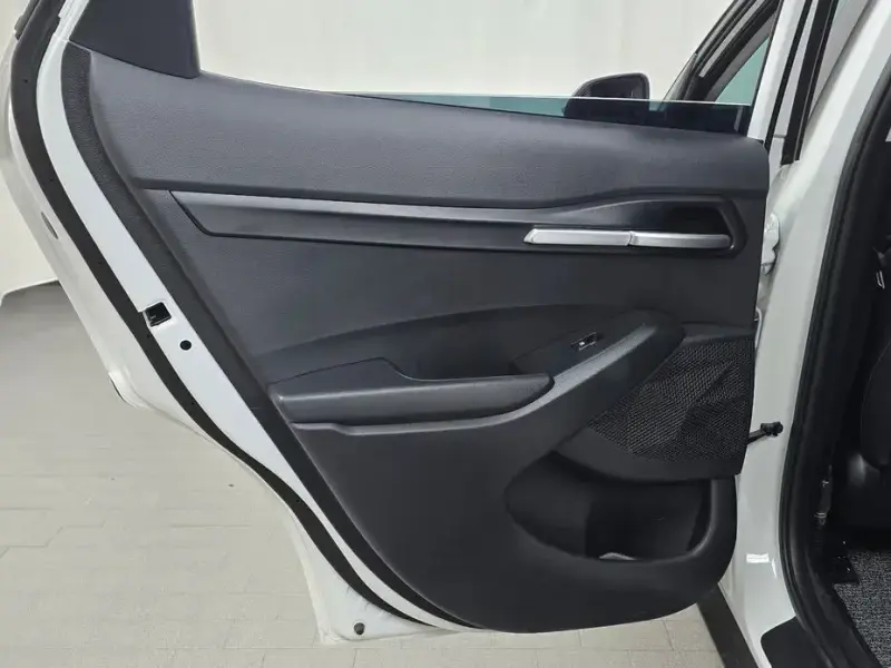 2025 Kia Seltos с пробегом 5 244 км