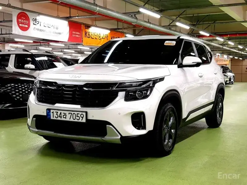 2025 Kia Seltos с пробегом 11 223 км