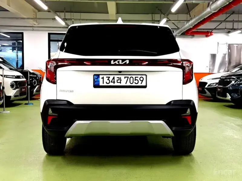 2025 Kia Seltos с пробегом 11 223 км