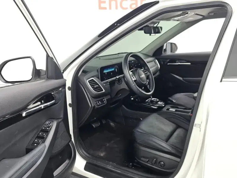 2022 Kia Seltos с пробегом 31 883 км