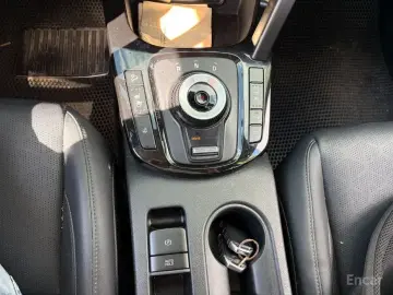2023 Kia Seltos с пробегом 67 431 км