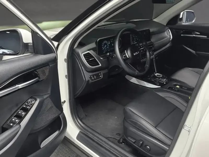 2025 Kia Seltos с пробегом 3 405 км