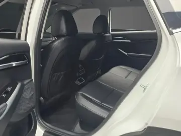 2025 Kia Seltos с пробегом 3 405 км