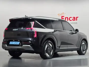 2023 Kia EV9 с пробегом 56 038 км