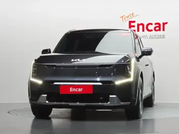 2023 Kia EV9 с пробегом 56 038 км