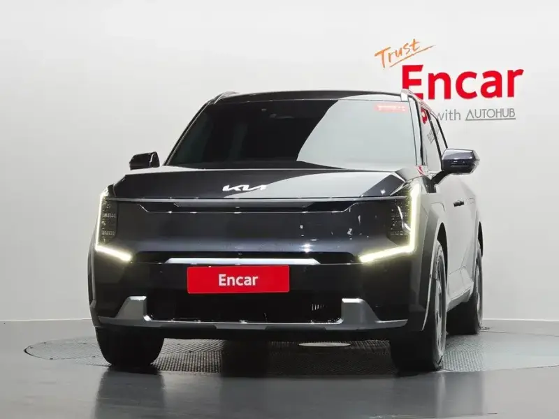 2023 Kia EV9 с пробегом 56 038 км
