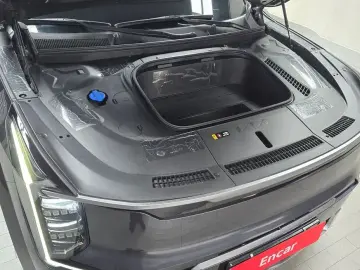2023 Kia EV9 с пробегом 56 038 км