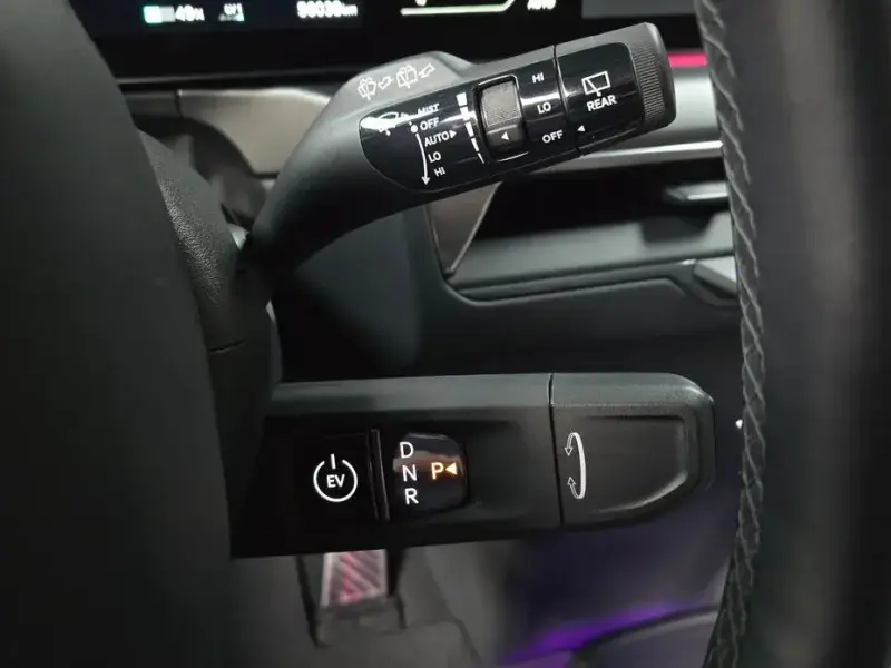 2023 Kia EV9 с пробегом 56 038 км