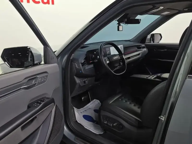 2023 Kia EV9 с пробегом 73 683 км
