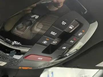 2024 Kia EV9 с пробегом 67 398 км