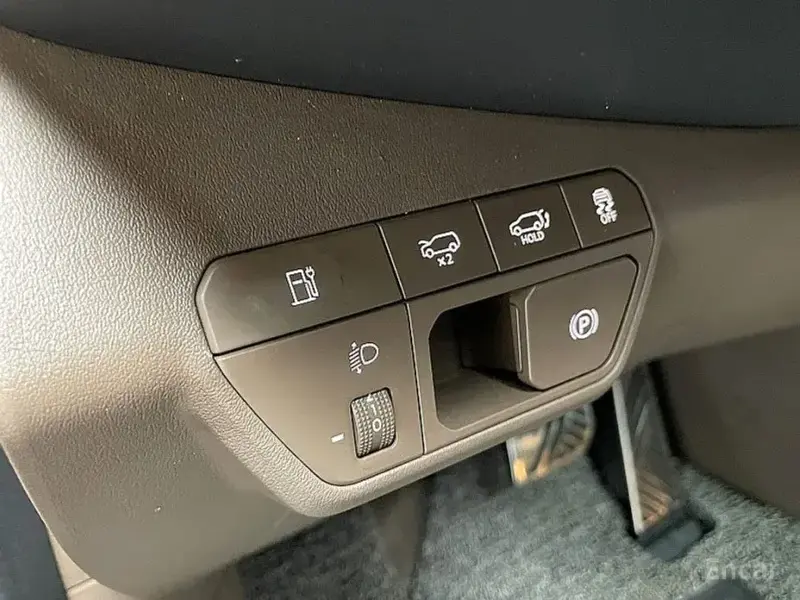 2024 Kia EV9 с пробегом 67 398 км