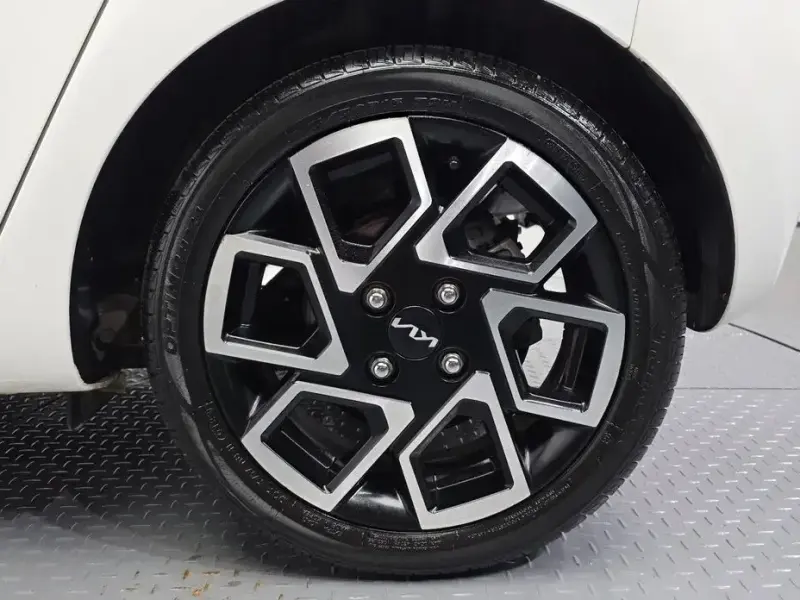 2023 Kia Ray с пробегом 20 324 км