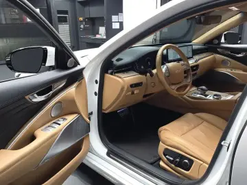 2022 Kia K9 с пробегом 82 448 км