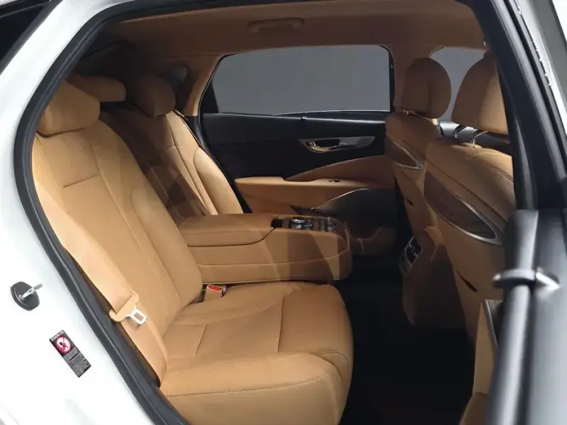2022 Kia K9 с пробегом 82 448 км
