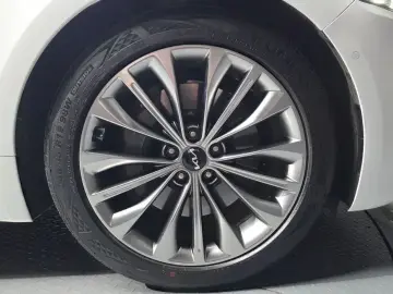 2022 Kia K9 с пробегом 82 448 км
