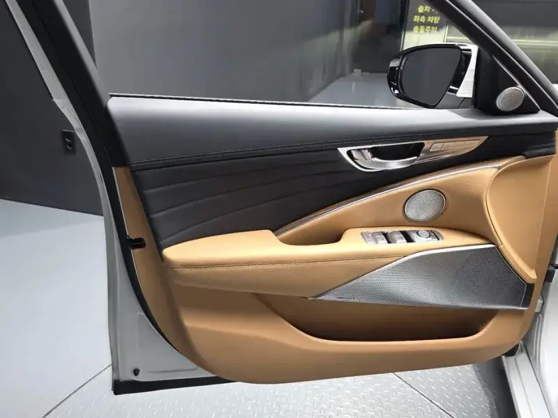 2022 Kia K9 с пробегом 82 448 км