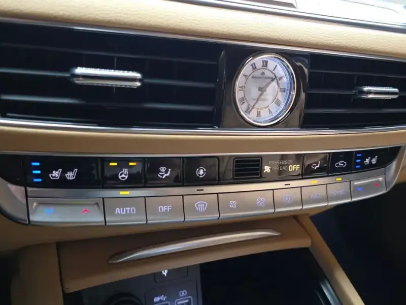 2022 Kia K9 с пробегом 82 448 км