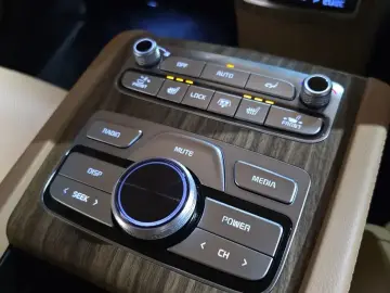 2022 Kia K9 с пробегом 82 448 км