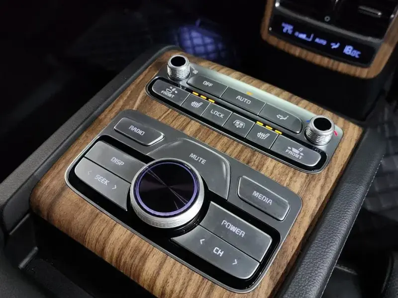 2021 Kia K9 с пробегом 99 390 км