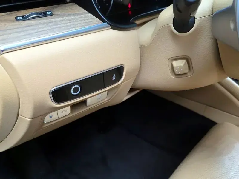 2021 Kia K9 с пробегом 42 824 км