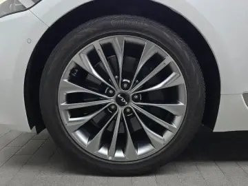 2022 Kia K9 с пробегом 28 279 км