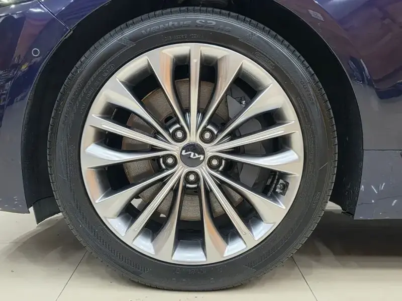 2022 Kia K9 с пробегом 76 703 км