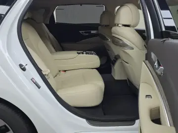 2022 Kia K9 с пробегом 28 279 км