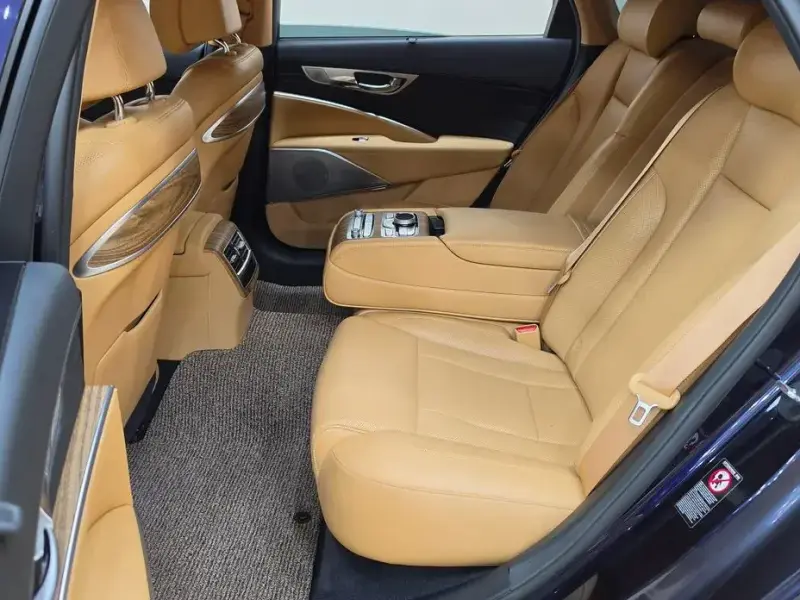 2022 Kia K9 с пробегом 76 703 км