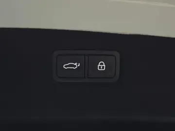 2022 Kia K9 с пробегом 28 279 км