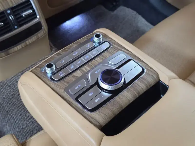 2022 Kia K9 с пробегом 76 703 км