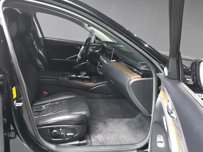 2023 Kia K9 с пробегом 50 688 км