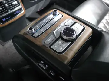 2023 Kia K9 с пробегом 50 688 км