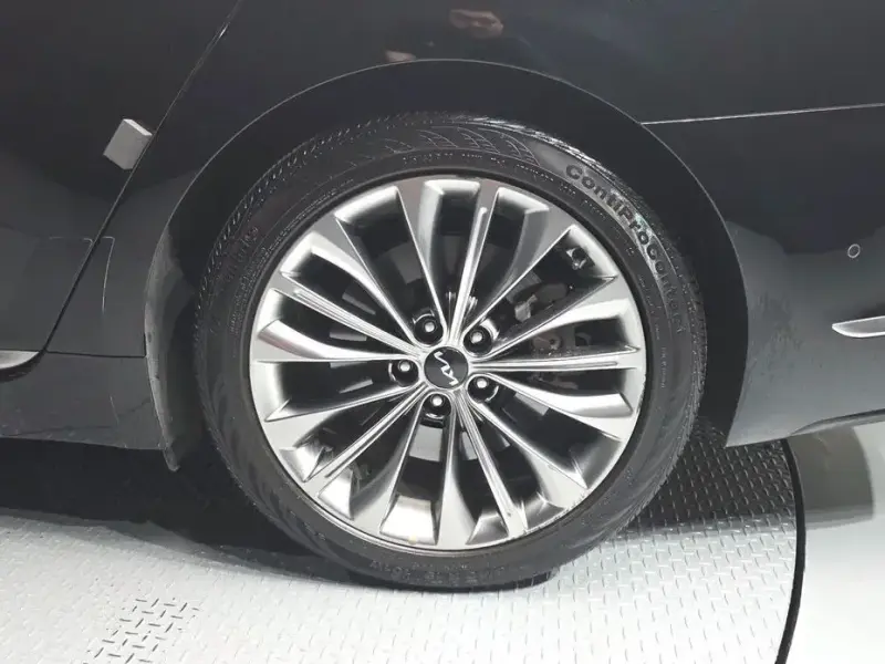2023 Kia K9 с пробегом 50 688 км