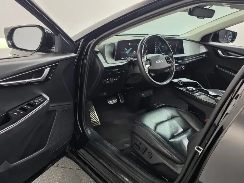 2022 Kia EV6 с пробегом 95 515 км