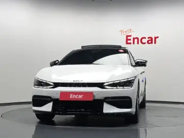 2022 Kia EV6 с пробегом 46 352 км